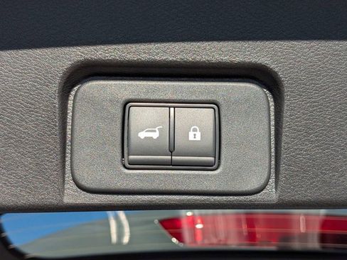 New 2026 Nissan Rogue SV image 14