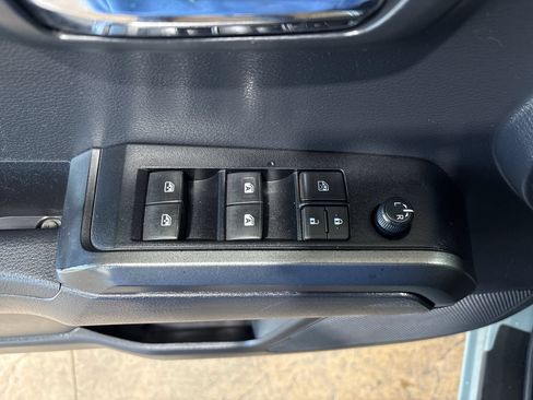 Used 2023 Toyota Tacoma TRD Off-Road w/ Technology Package RWD image 13