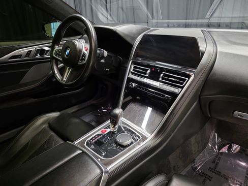 Used 2020 BMW M8 Coupe image 33