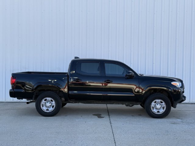 Used 2023 Toyota Tacoma SR AWD/4WD image 3