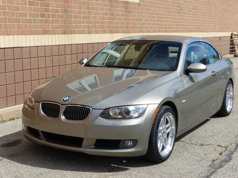 Used 2008 BMW 328i Convertible RWD image 1
