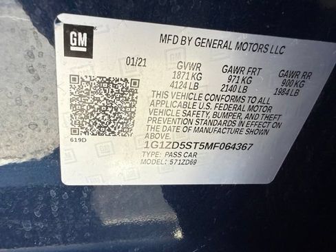 Used 2021 Chevrolet Malibu LT FWD image 43