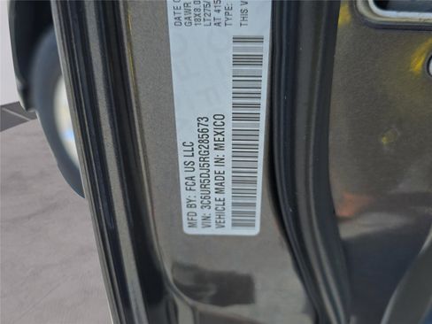 Used 2024 RAM 2500 Big Horn image 36