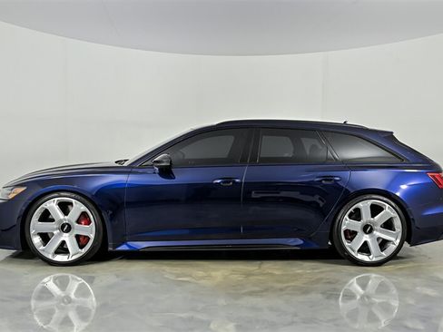 Used 2021 Audi RS 6 w/ Carbon Optic Package AWD/4WD image 6