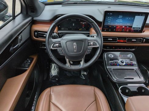 Certified 2023 Lincoln Nautilus Reserve FWD image 16