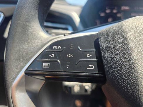 Used 2023 Audi Q4 e-tron Prestige AWD/4WD image 35
