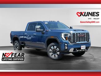 New 2026 GMC Sierra 3500 Denali w/ Denali Reserve Package AWD/4WD video 1