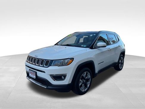 Used 2019 Jeep Compass Limited image 3