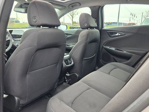 Used 2024 Chevrolet Malibu LT image 34