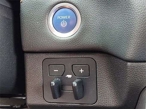 Used 2024 Toyota Sequoia Limited image 15