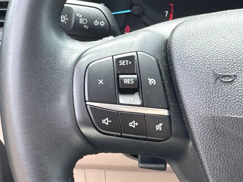 Used 2021 Ford Escape SE w/ Convenience Package FWD image 22