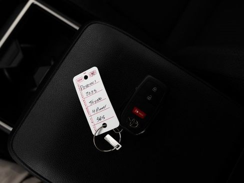 Used 2025 Toyota 4Runner SR5 image 26