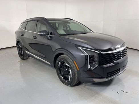 New 2026 Kia Sportage EX w/ EX Panorama Roof Package image 2