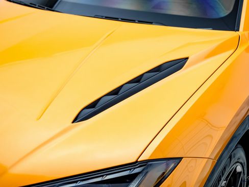 Used 2024 Lamborghini Urus S image 31