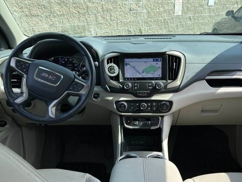 Used 2022 GMC Terrain Denali image 6