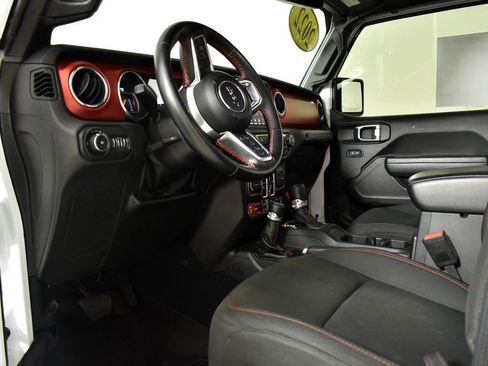 Used 2022 Jeep Wrangler Unlimited Rubicon w/ LED Lighting Group image 14