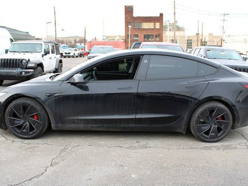 Used 2024 Tesla Model 3 Performance image 4