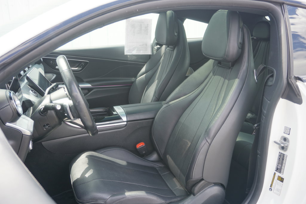 Used 2024 Mercedes-Benz CLE 300 4MATIC Coupe image 10