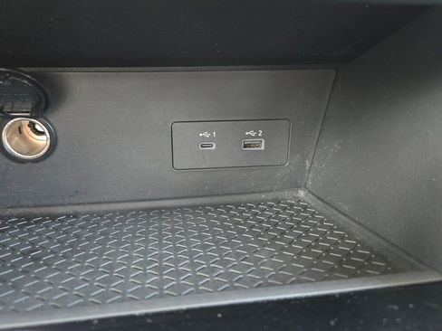 Used 2022 Nissan Pathfinder SL image 29