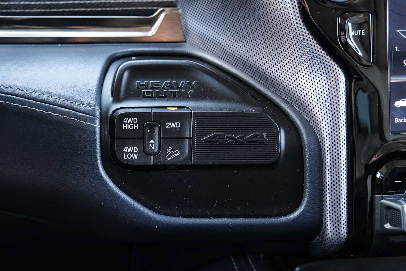 Used 2019 RAM 2500 Limited AWD/4WD image 49