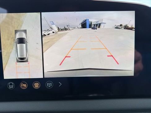 New 2026 Cadillac Optiq Luxury 1 w/ LPO, Floor Liner Package image 28