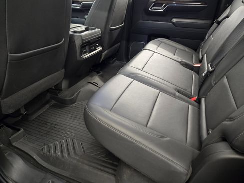 Used 2022 Chevrolet Silverado 1500 LT Trail Boss w/ Convenience Package II image 28