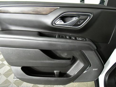 Used 2022 Chevrolet Tahoe Z71 image 21