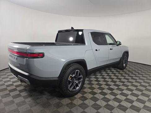 Used 2023 Rivian R1T Adventure AWD/4WD image 5