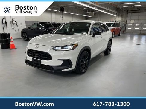 Used 2024 Honda HR-V Sport image 1