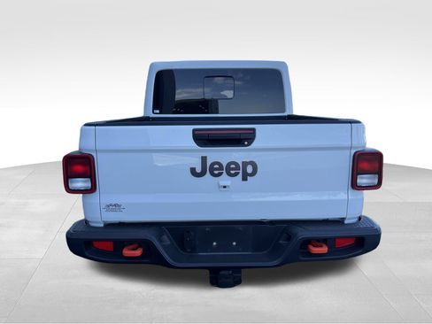 Used 2023 Jeep Gladiator Mojave AWD/4WD image 6