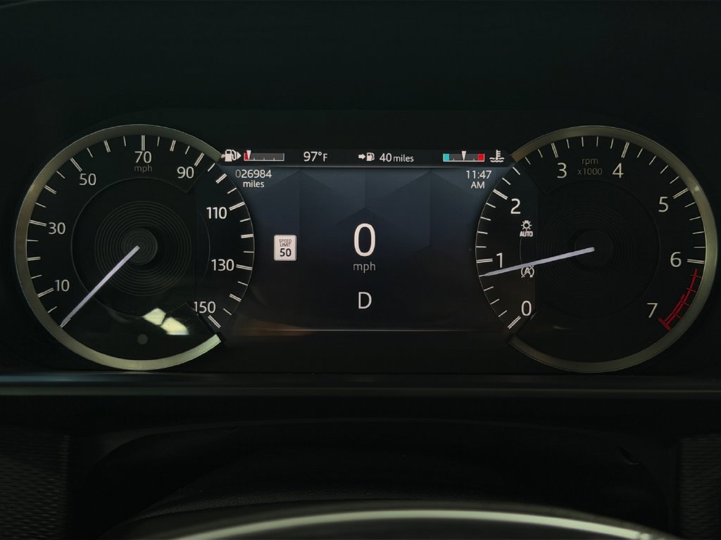 Used 2023 Land Rover Discovery HSE R-Dynamic AWD/4WD image 14