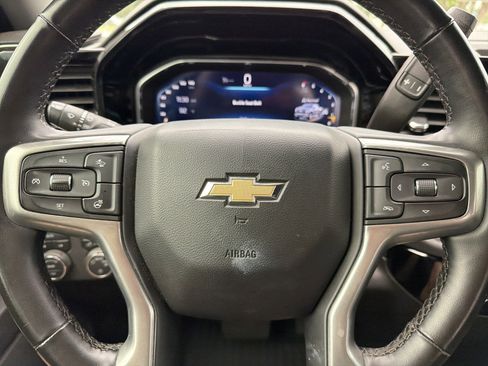 Used 2023 Chevrolet Silverado 1500 LT AWD/4WD image 6