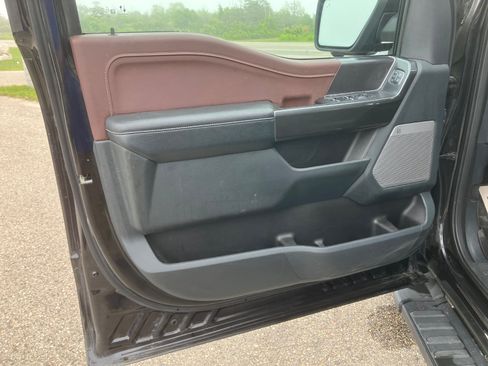Used 2021 Ford F150 Lariat AWD/4WD image 24
