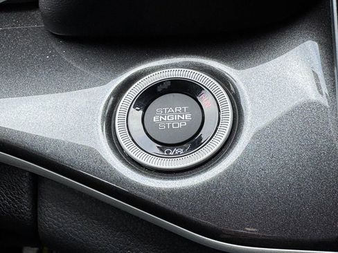 Used 2023 Jeep Grand Cherokee Altitude image 22