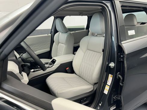 New 2026 Mitsubishi Outlander SEL FWD image 10