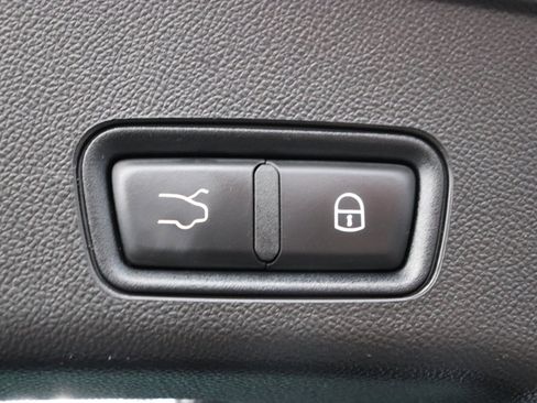 Used 2023 Maserati Grecale GT image 64