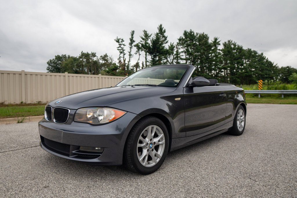 Used 2008 BMW 128i Convertible RWD image 4