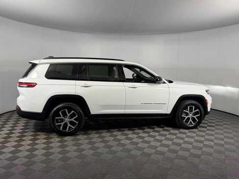 Certified 2025 Jeep Grand Cherokee L Limited w/ Luxury Tech Group II RWD image 6