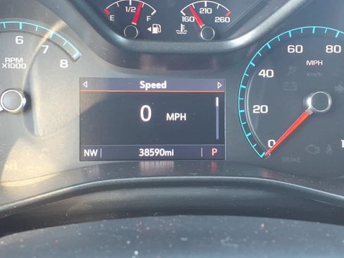 Used 2022 Chevrolet Colorado Z71 AWD/4WD image 21