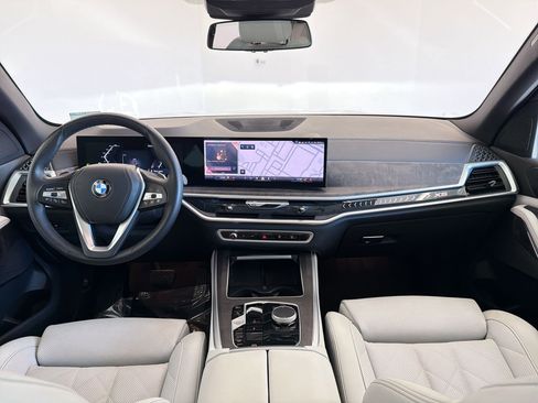 Certified 2024 BMW X5 xDrive40i w/ Parking Assistance Package image 17