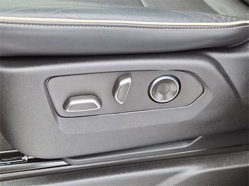 Used 2023 Cadillac Escalade Sport w/ Touring Package image 19