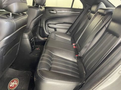 Used 2019 Chrysler 300 S RWD image 11