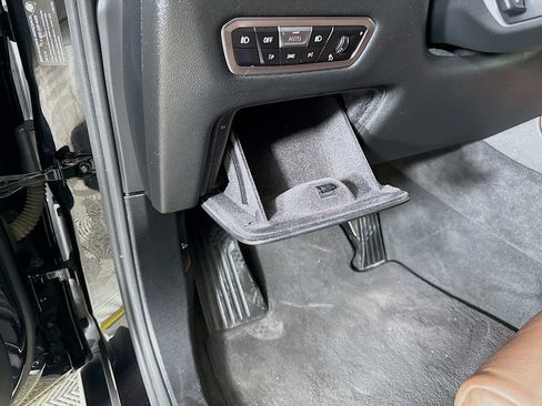 Used 2020 BMW X5 xDrive40i w/ Convenience Package image 10