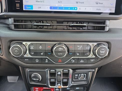 New 2026 Jeep Wrangler Unlimited Sport image 20