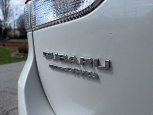 Used 2023 Subaru Forester Premium image 15