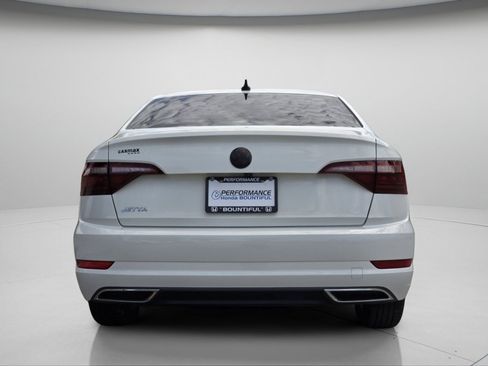 Used 2020 Volkswagen Jetta R-Line w/ R-Line Cold Weather Package FWD image 22