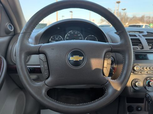 Used 2006 Chevrolet Malibu LT image 11