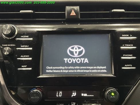 Used 2019 Toyota Camry SE FWD image 24