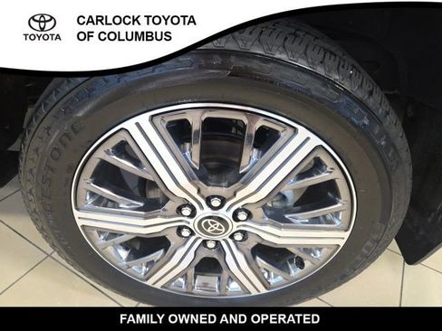 Used 2023 Toyota Sequoia Capstone AWD/4WD image 10