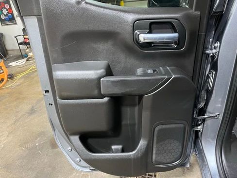 Used 2021 Chevrolet Silverado 1500 LT w/ Fleet Comfort Package image 26